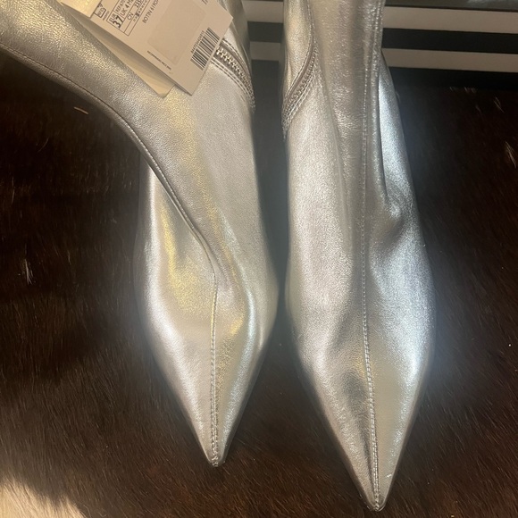 Mango Daddy Women's Metallic Silver Genuine Leather Ankle Boot 37 - Picture 4 of 12